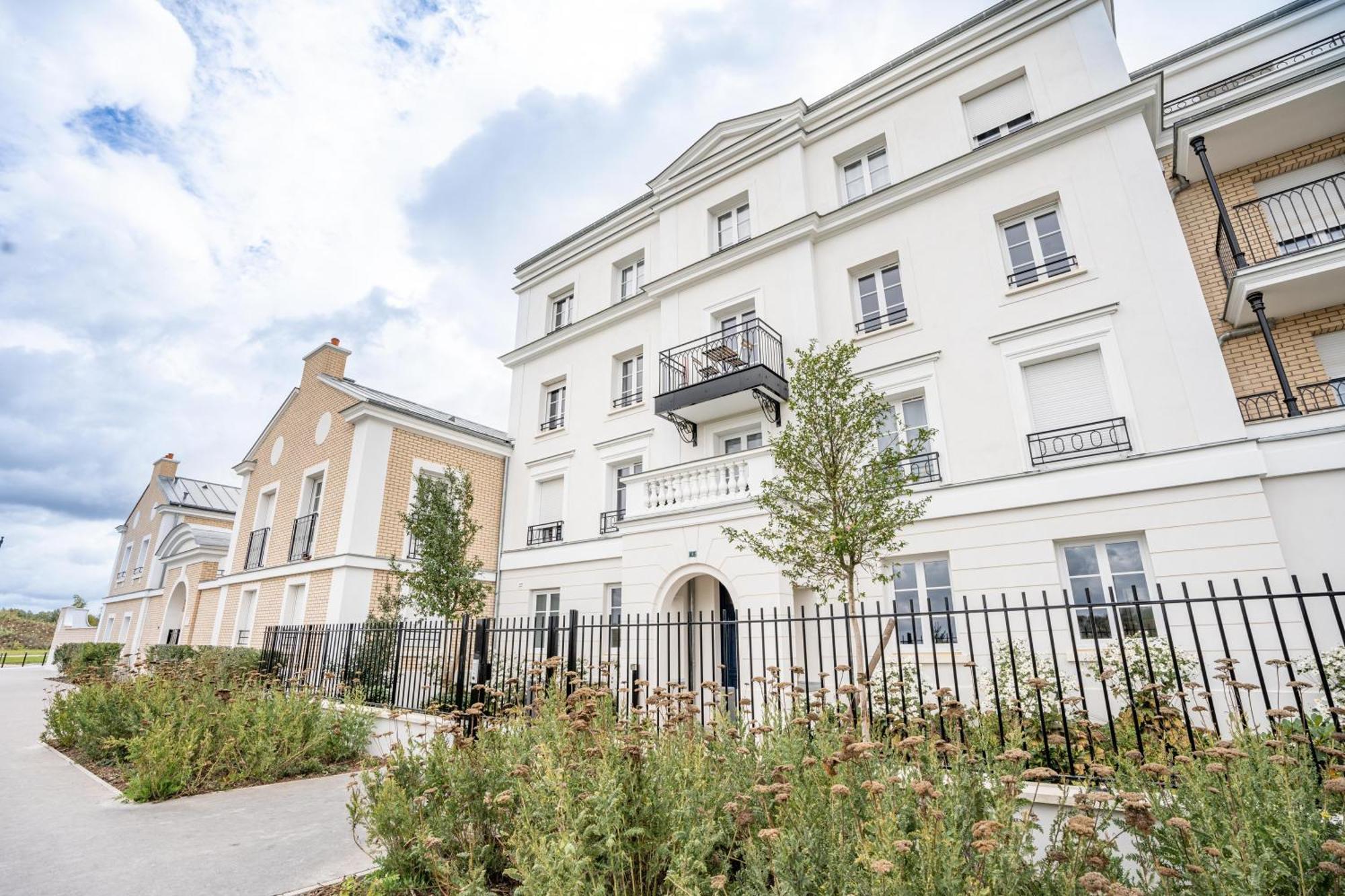 Sunny Apartment Near Disneyland Paris - Liz Appart Serris Bagian luar foto