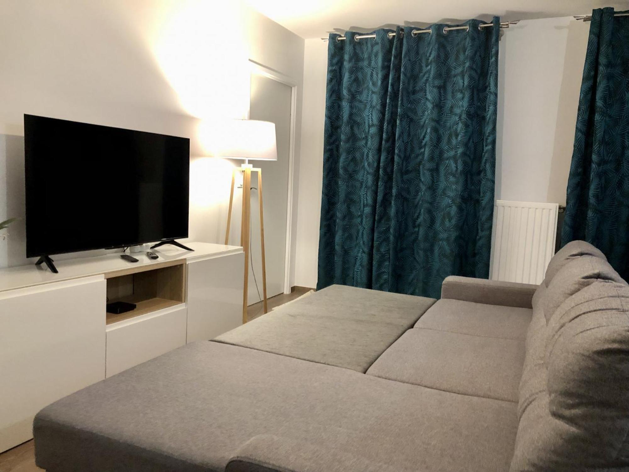 Sunny Apartment Near Disneyland Paris - Liz Appart Serris Bagian luar foto