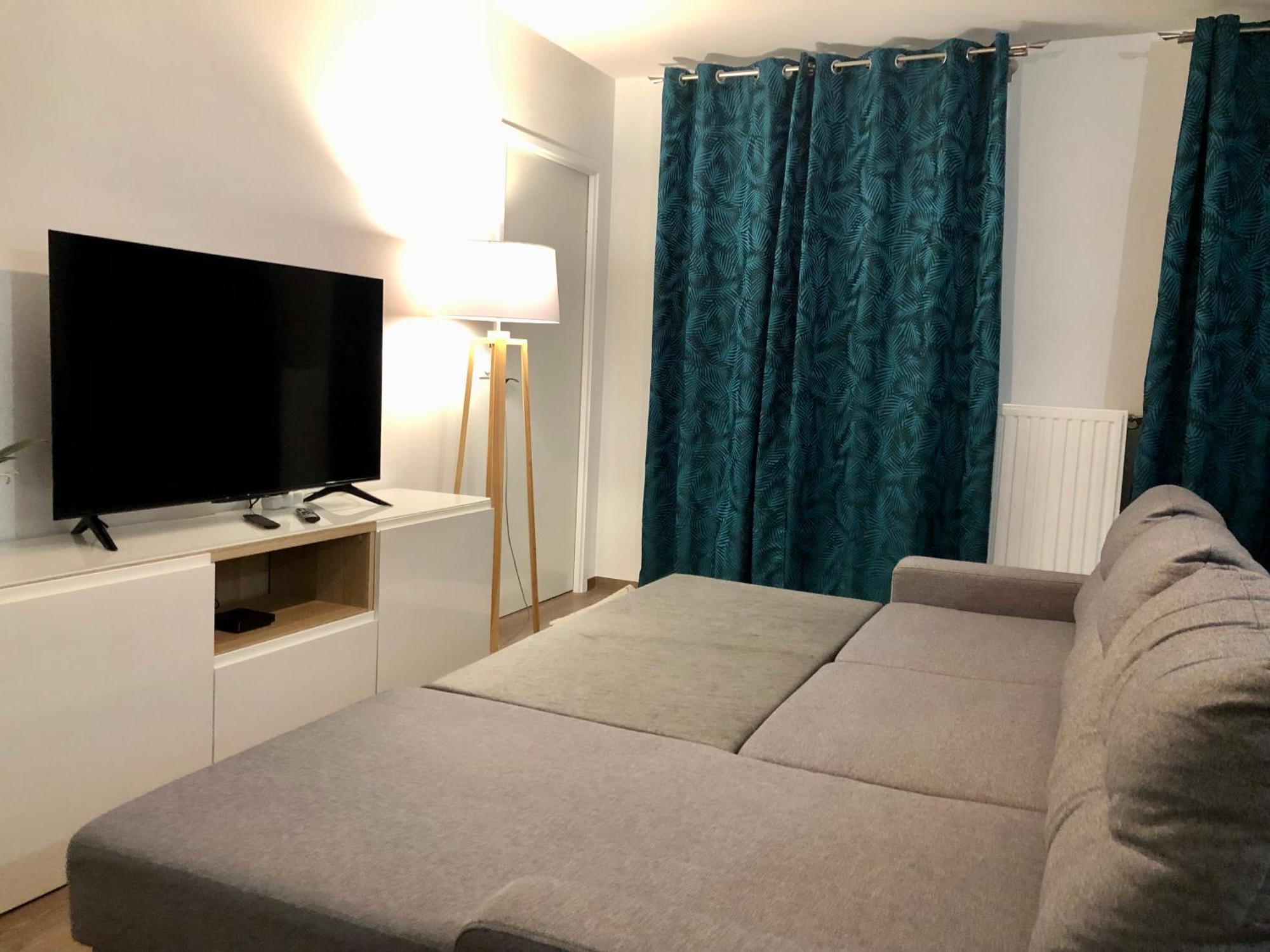 Sunny Apartment Near Disneyland Paris - Liz Appart Serris Bagian luar foto
